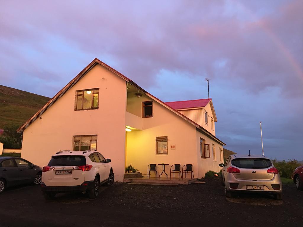 Öndólfsstaðir Farm B&B Laugar  Exterior foto